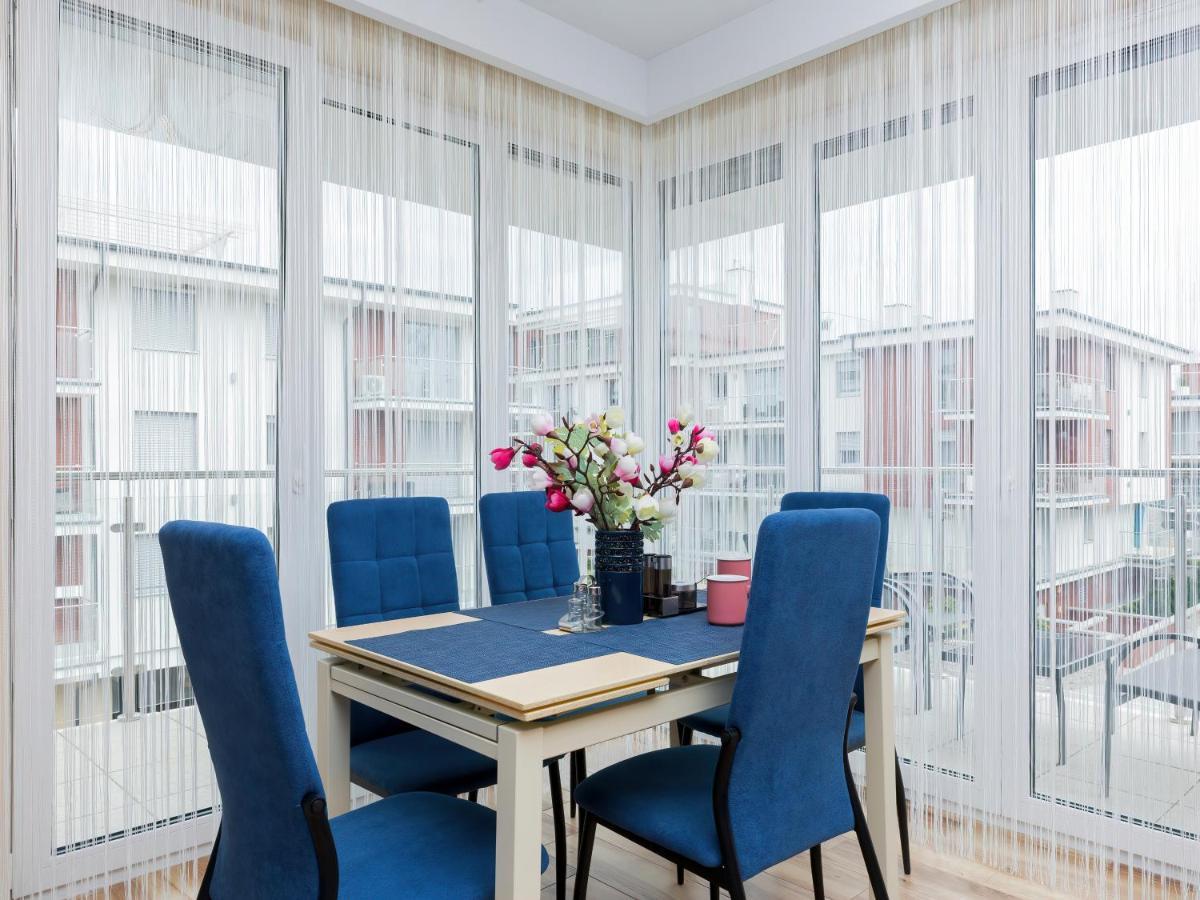 Apartament Porto Santa Rewales Экстерьер фото